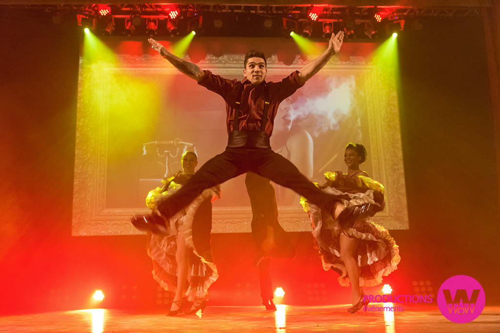 De tous pour vos galas même une équipe de danseurs.